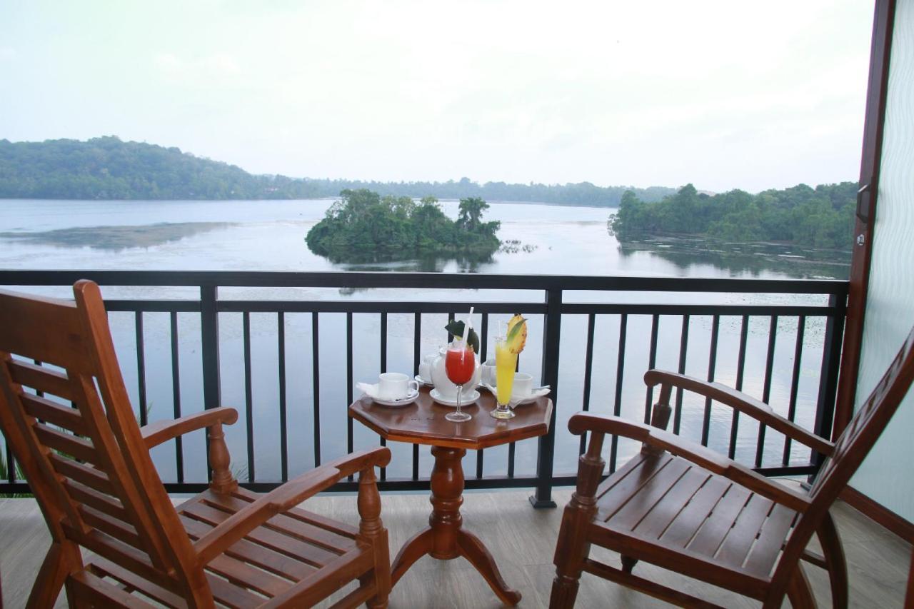 Sanu Lagoon Resort & Spa Тангалле Екстер'єр фото